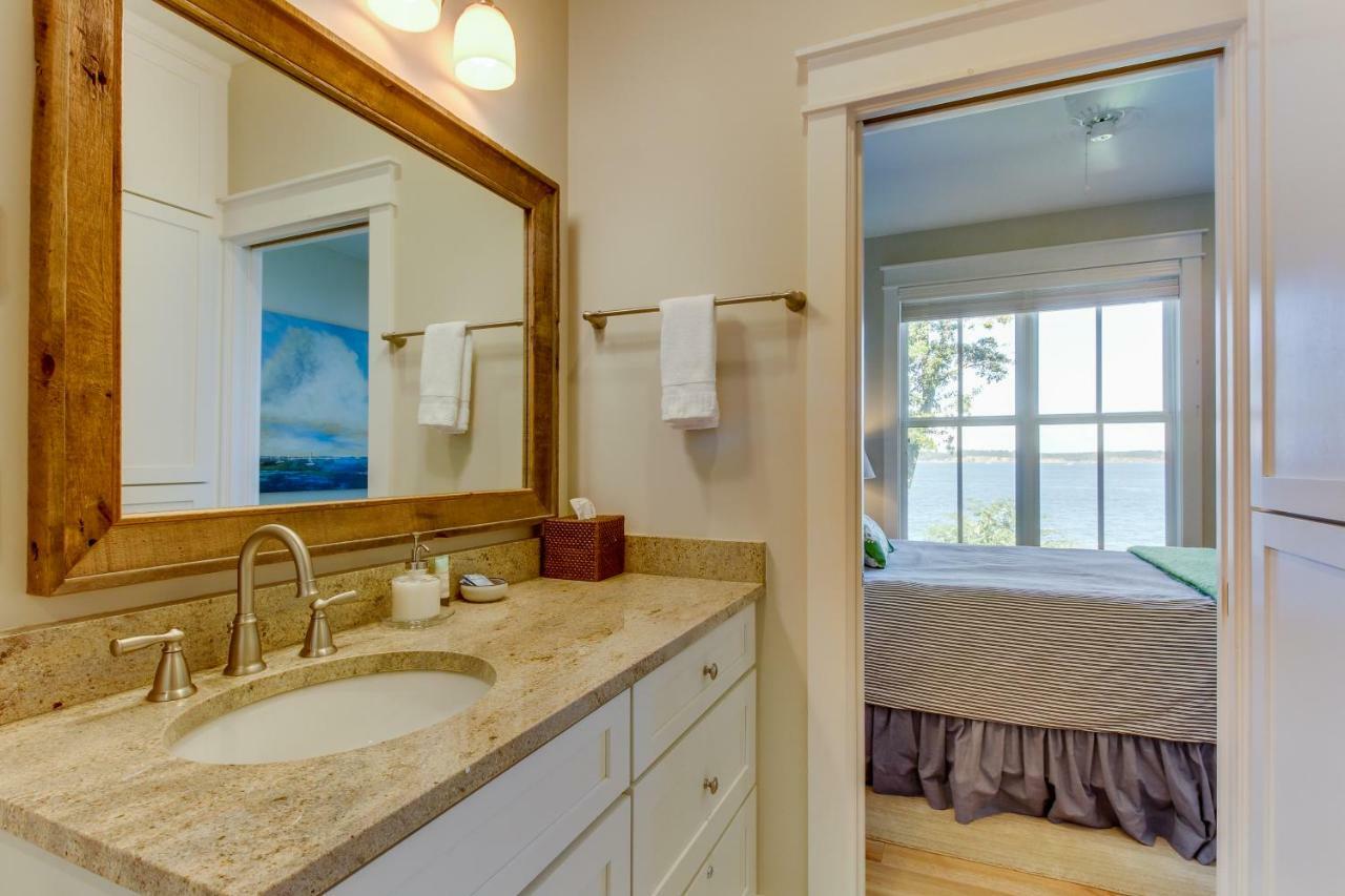 Orcas Beach Cottage Eastsound Экстерьер фото