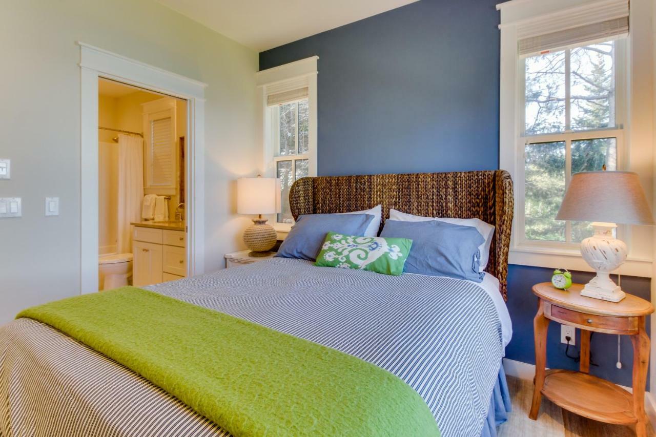 Orcas Beach Cottage Eastsound Экстерьер фото
